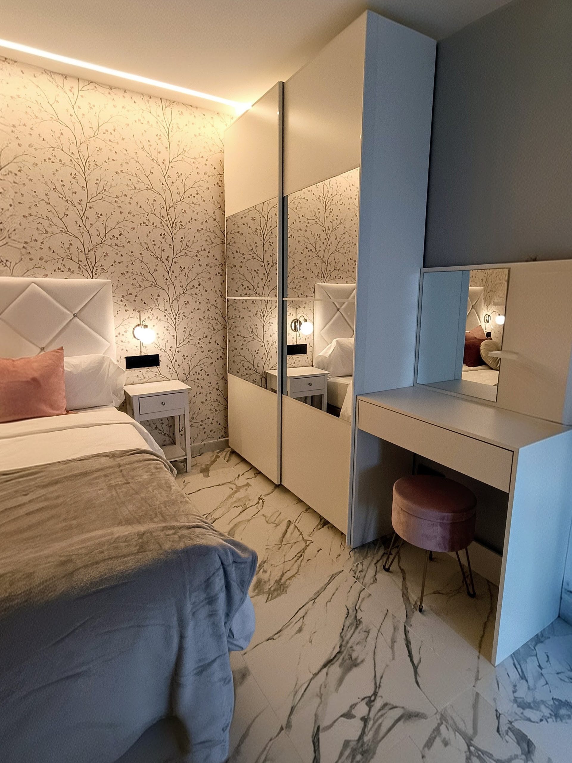 IMG_20251006_180030~2